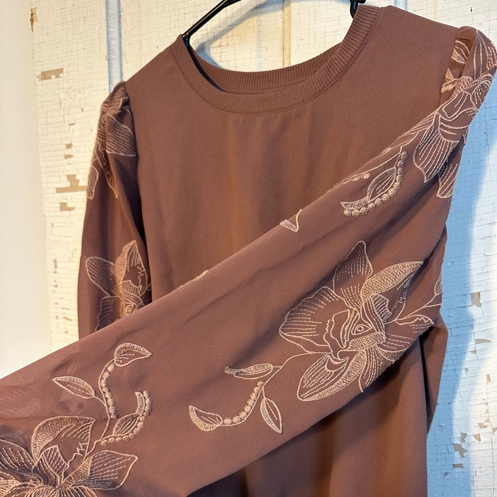 Maurices Elegant Brown Floral Women's Top
